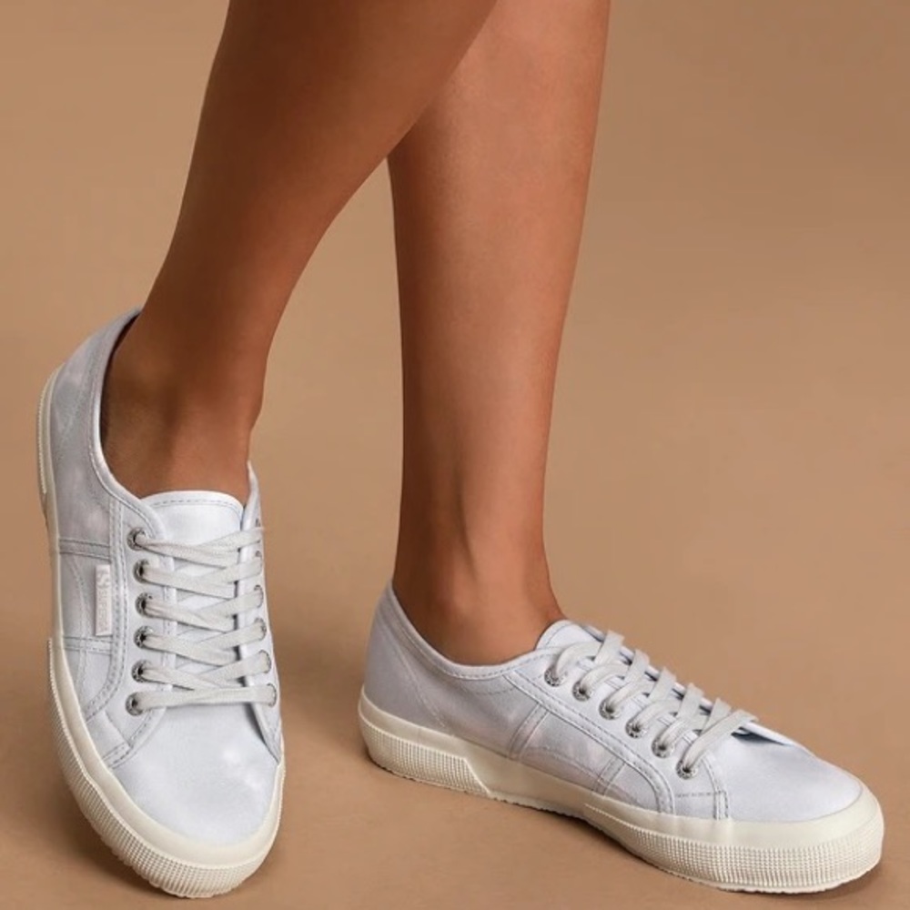 NWT Superga sneakers size 7